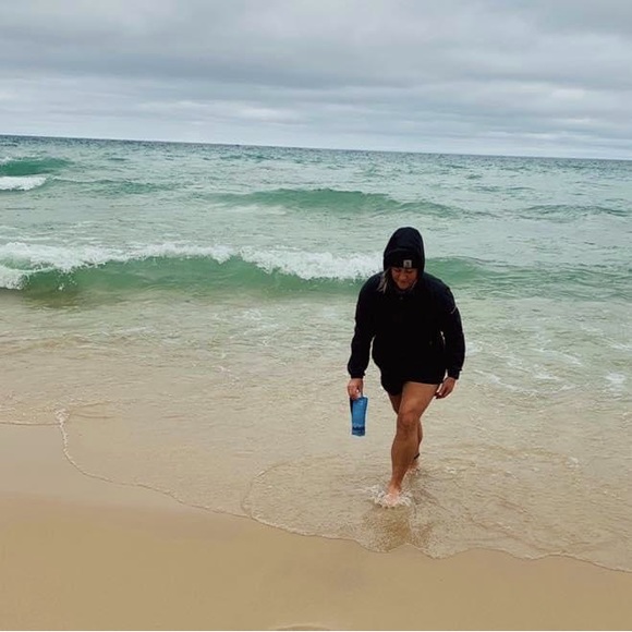 Meet your Posher, Mariah - Picture 1 of 1